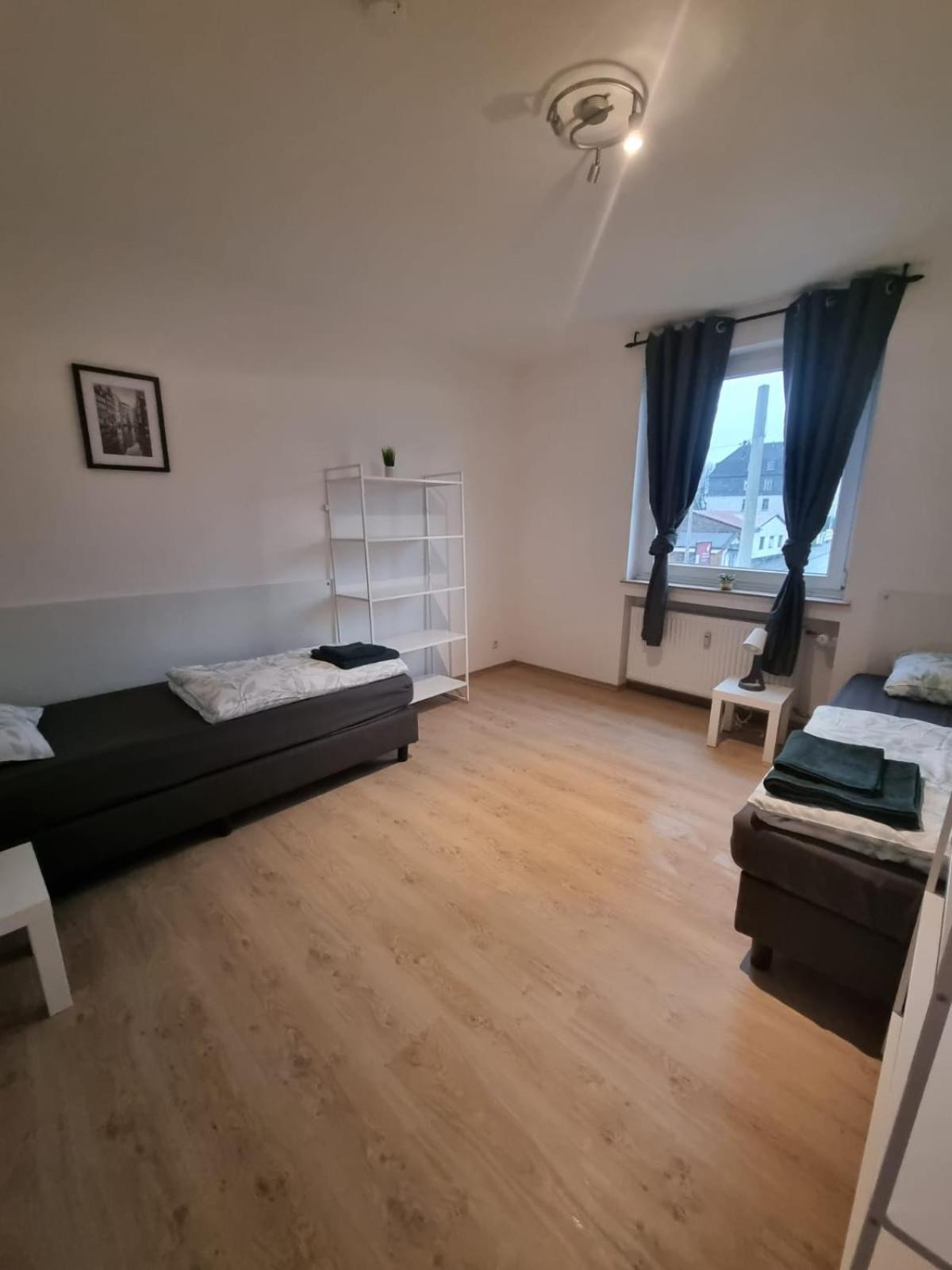 Monteur-Ferien-Messewohnung Mettmann 6 Personen 2 Og Eksteriør bilde